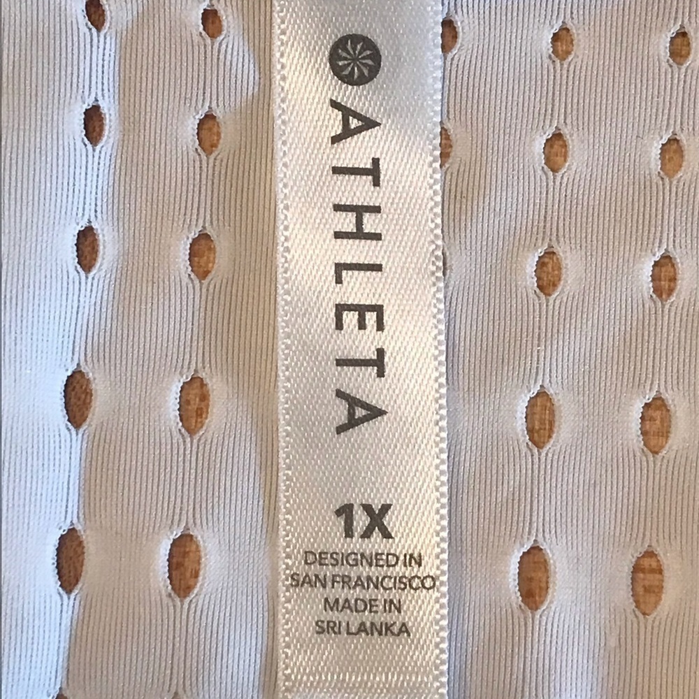 Athleta White A Game Tank Top NEW Perforated Racer Run High Neck 1X - Picture 3 of 6